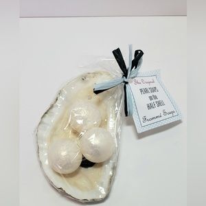 Fromme Soaps - Pearl Soaps in real Oyster Shell Dish